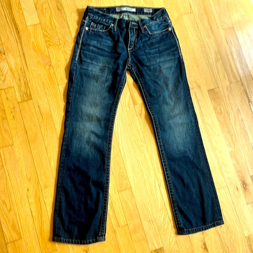 BKE Aiden jeans mid rise in EUC!